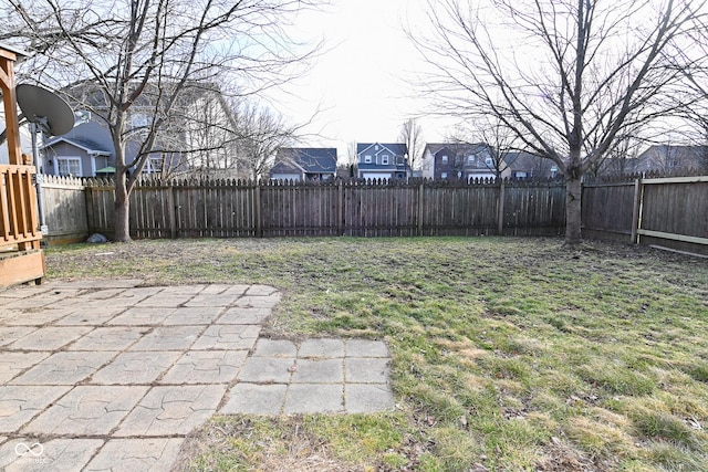 view of yard with a patio