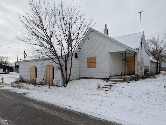 view of front of home