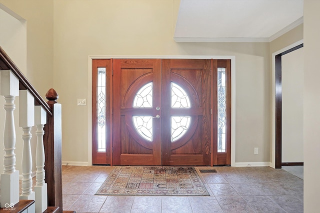 foyer entrance with crown molding