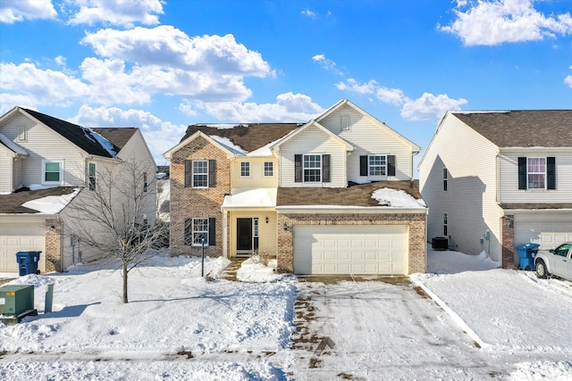 view of front property featuring a garage