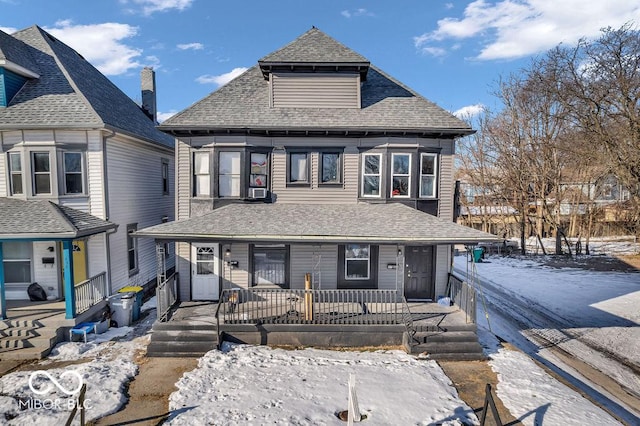 view of front of home with covered porch