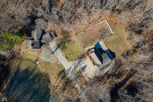 bird's eye view featuring a water view