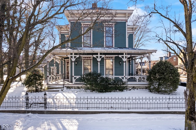 view of front of home with covered porch