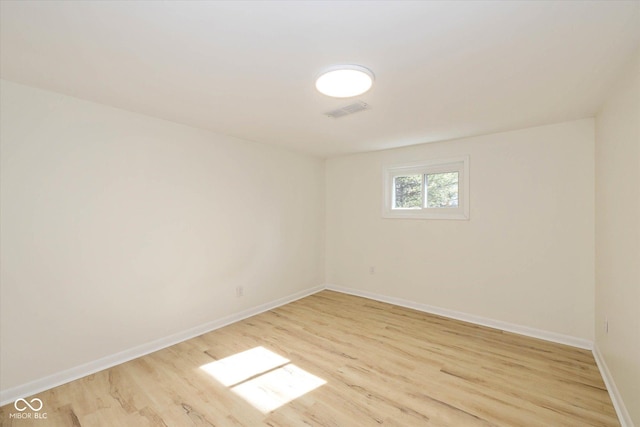 empty room featuring light hardwood / wood-style flooring