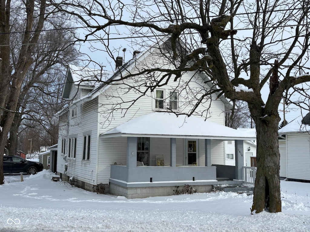 view of front facade featuring covered porch