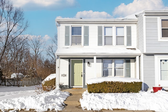 view of front of home