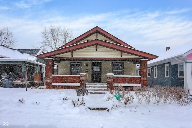 view of front facade with covered porch