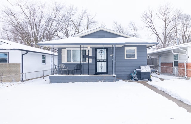 view of front of home with covered porch