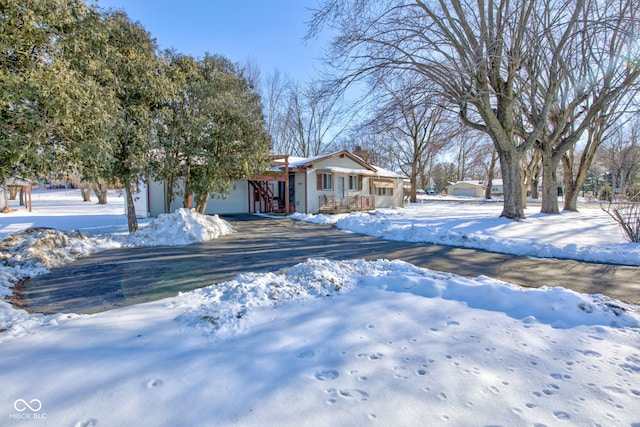 view of front of home