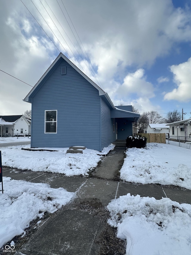 1256 Kappes St, Indianapolis, IN 46221 - view of snow covered back of property