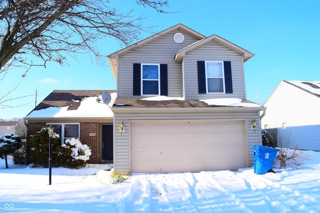 view of front property featuring a garage