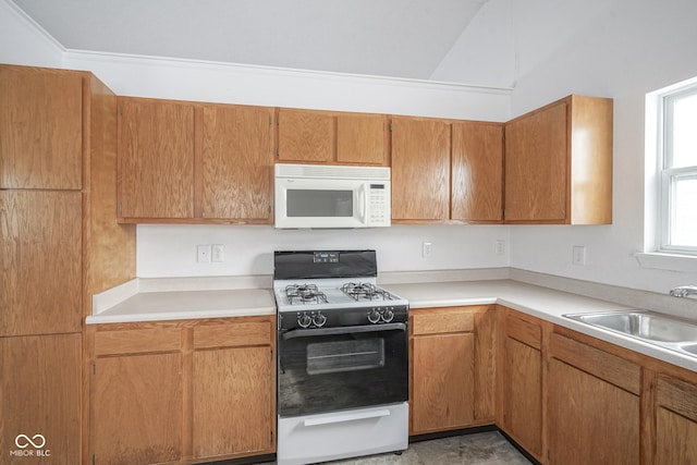 kitchen featuring sink and range with gas cooktop