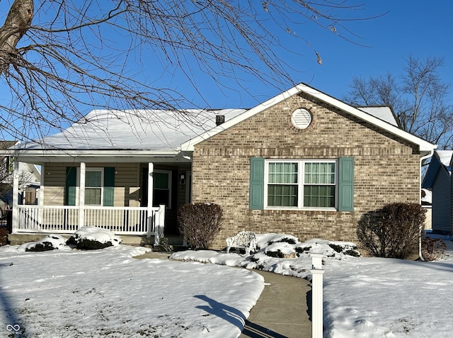 view of front of home with covered porch