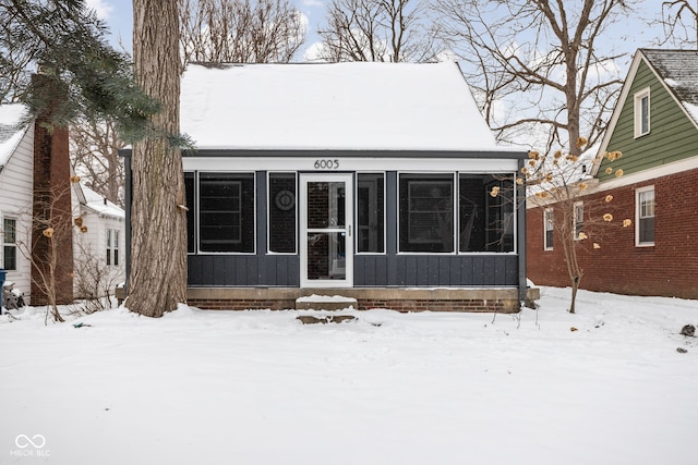 view of front of house