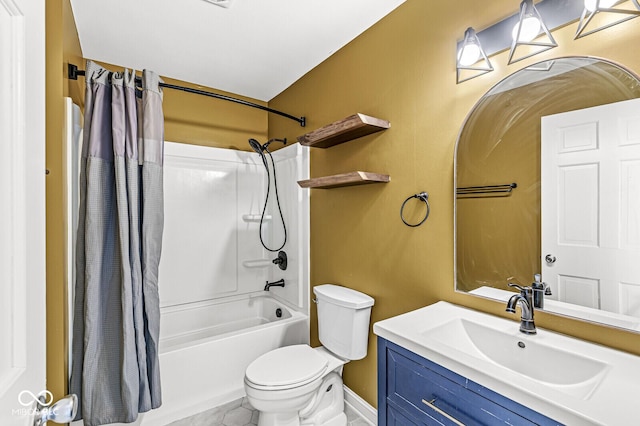 bathroom featuring toilet, vanity, and shower / bath combo