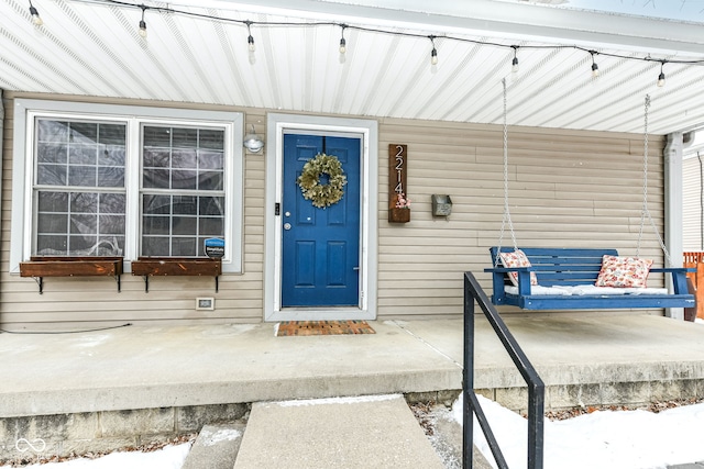 view of property entrance