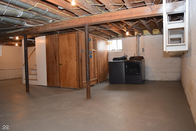 basement featuring washer and dryer