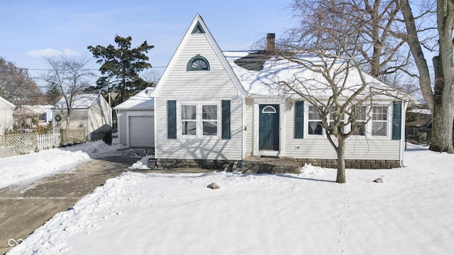 view of front facade with a garage