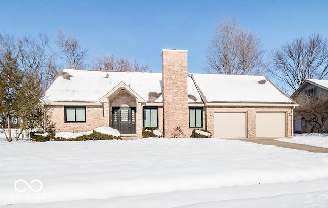 view of front of house featuring a garage