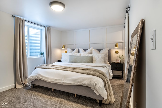 bedroom featuring carpet flooring