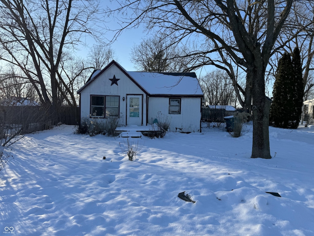 view of single story home