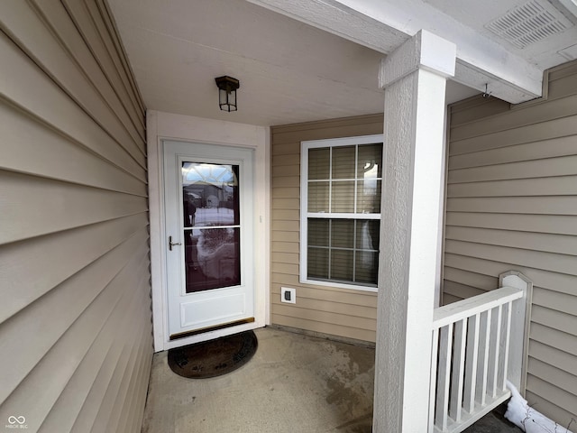 view of property entrance