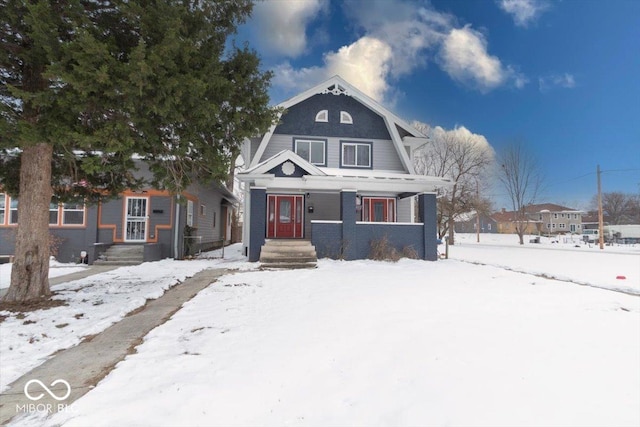 view of front of property