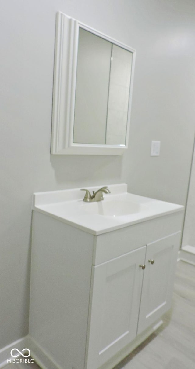 bathroom with vanity