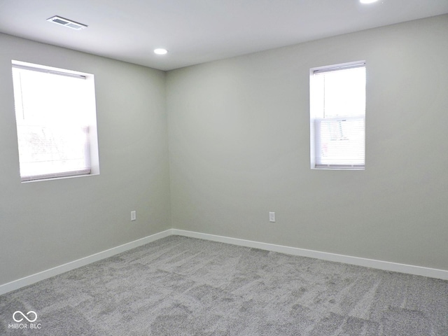 view of carpeted spare room