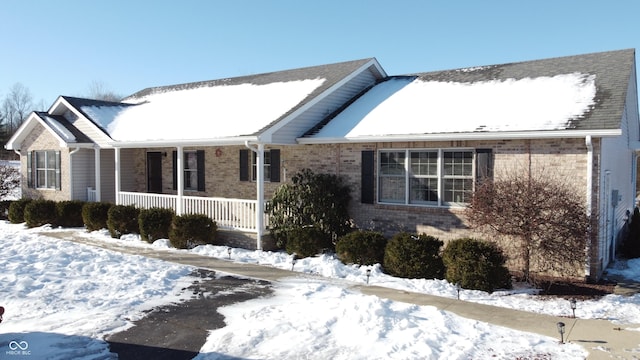 view of front facade with covered porch