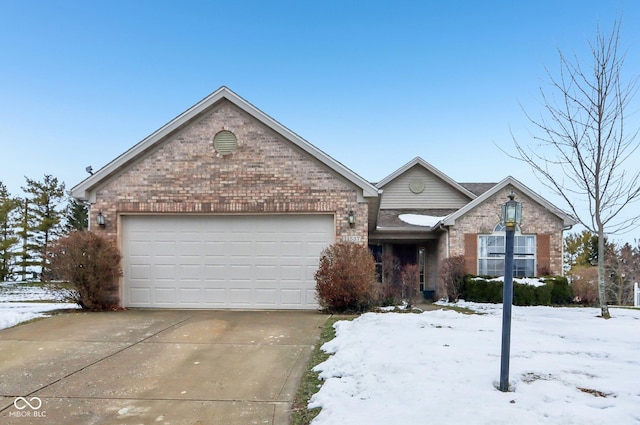 view of front facade featuring a garage