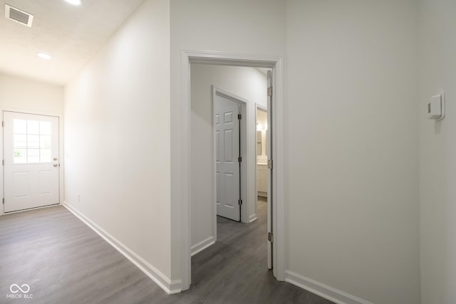 303 Doe Creek Dr, Cloverdale, IN 46120 - hallway with dark wood-style floors, baseboards, and recessed lighting