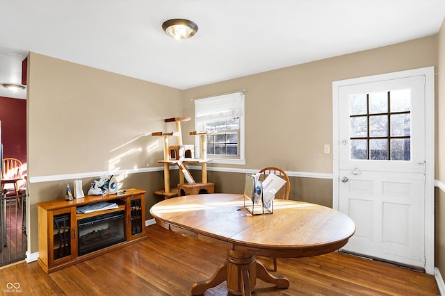 2934 S Irwin St, Indianapolis, IN 46203 - dining area with wood finished floors and baseboards