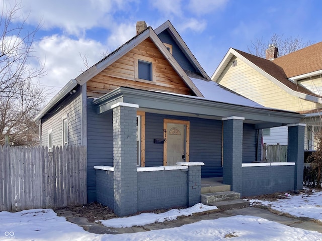 view of front of house featuring a porch