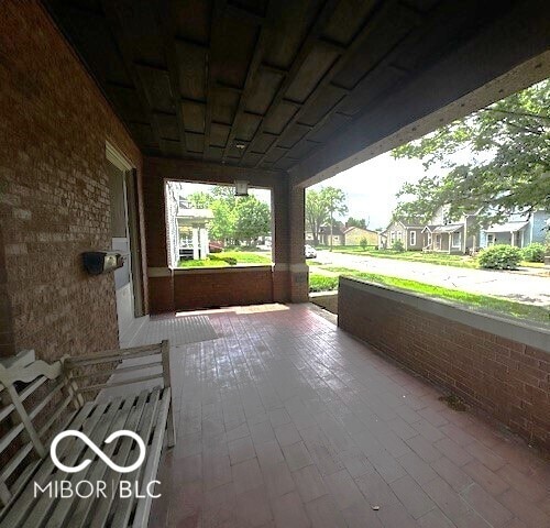 1023 Franklin St, Columbus, IN 47201 - view of patio