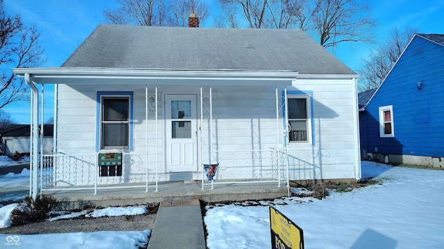 view of front of home featuring covered porch