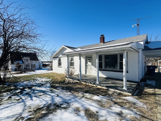 view of front of home with covered porch