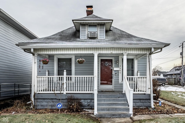 view of front of property with a porch