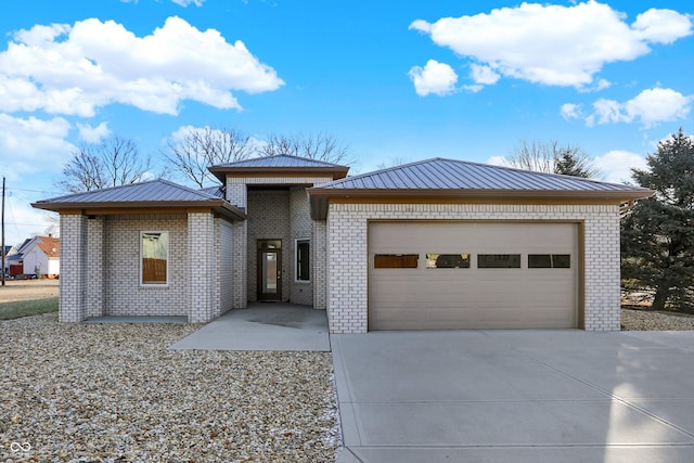 prairie-style house with a garage