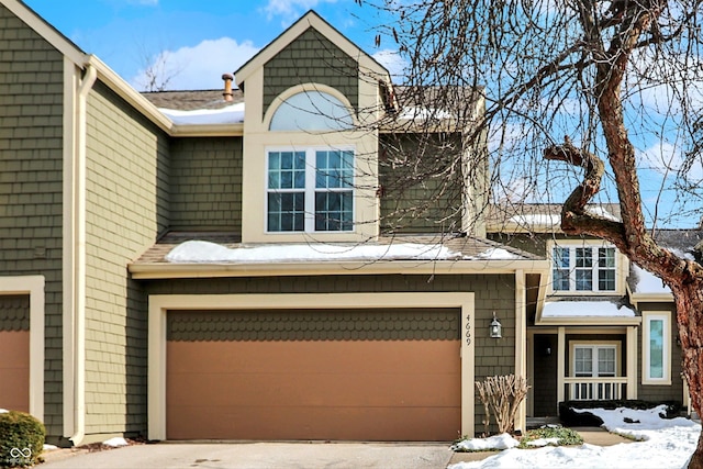 view of front of house with a garage