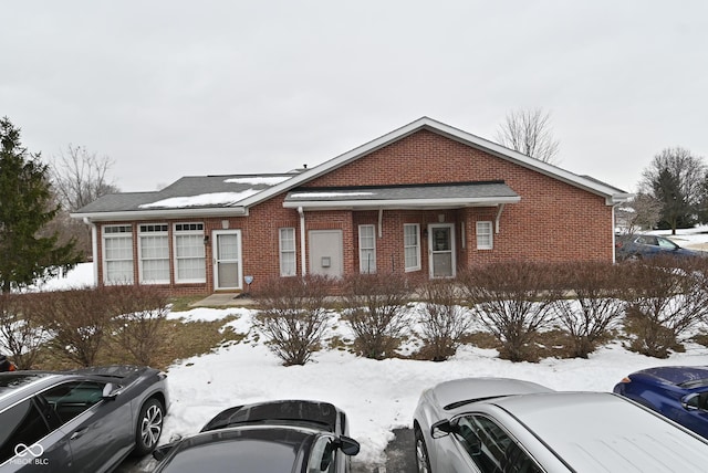 view of front of property