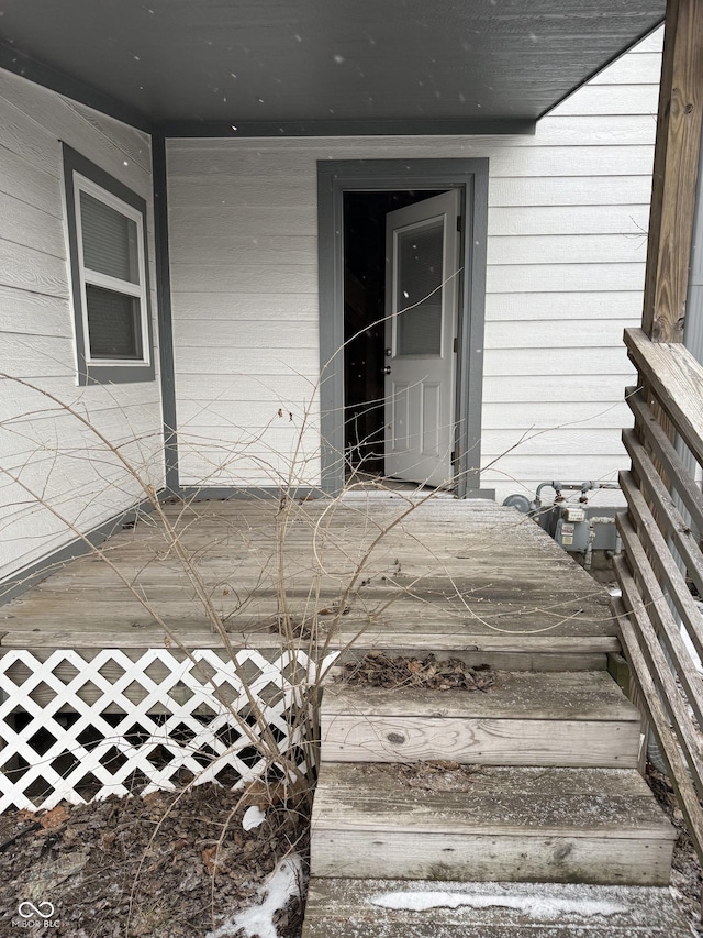 view of property entrance