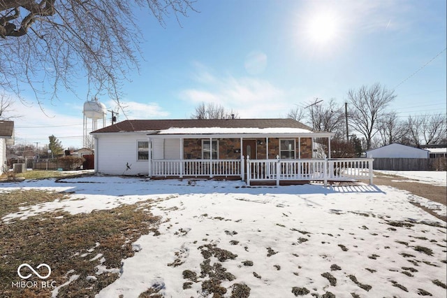 view of front of house with covered porch