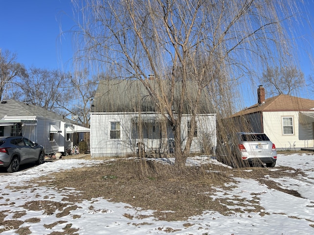 view of front facade