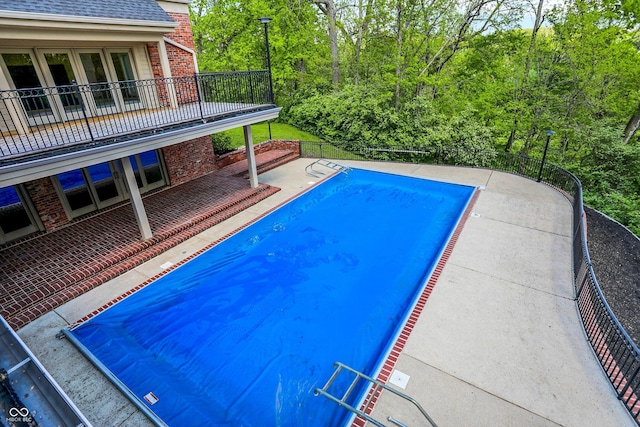 8602 Frontgate Ln, Indianapolis, IN 46256 - view of pool with fence and a patio area