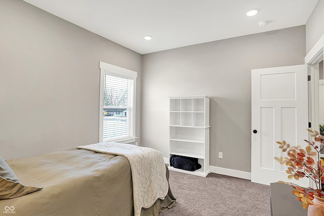 bedroom featuring carpet floors