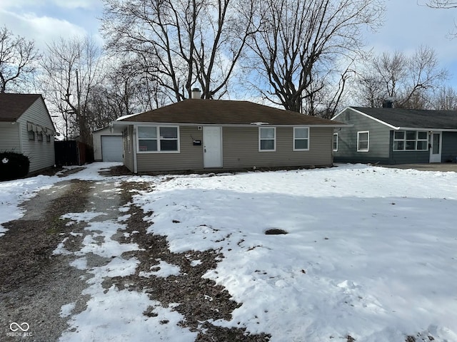 view of front of property