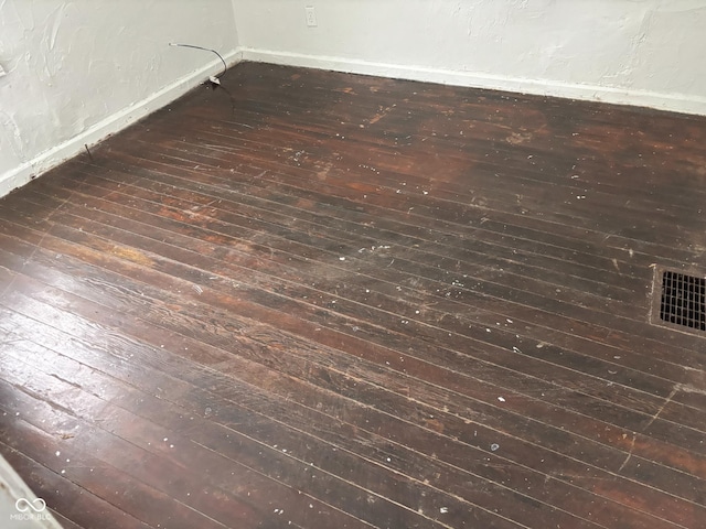 room details with wood-type flooring