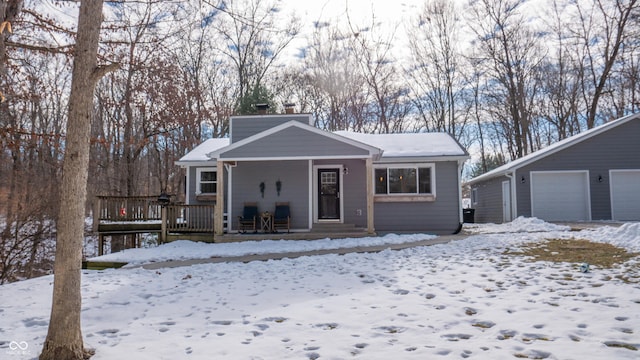 bungalow-style home featuring covered porch