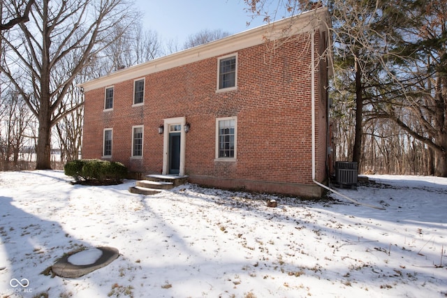 view of front of home featuring central AC unit